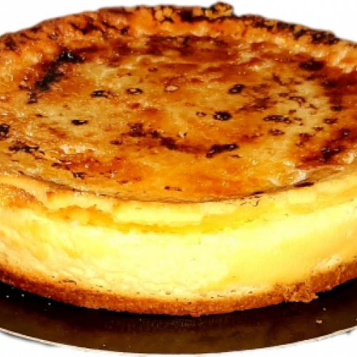 Tarta de queso cremoso y base de streuzel de almendra y azúcar muscovado. RACIONES: 10