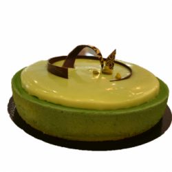 Cremoso de pistacho y geleé de cereza